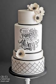 Black And White Cake Decorating Ideas 39 Black And White Wedding Cakes Ideas Wedding Forward Black And White Wedding Cake Wedding Cake Pictures White Wedding Cakes