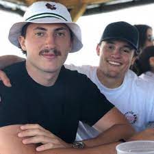 Zachary werenski (born july 19, 1997) is an american professional ice hockey defenseman who plays for the columbus blue jackets of the national hockey league (nhl). Zach Werenski Zachwerenski Twitter