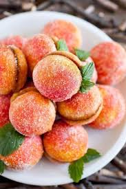 La Nouvelle Facon Totalement Radicale De Manger Des Fruits Sauter Le Fruit Tout A Fait Et Chowi Desserts Gateaux Enbonnes Lecker Macarons Essen Und Trinken