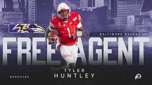 Undrafted rookie tyler huntley replaced the reigning nfl mvp at qb for baltimore. Ravens Contratam Quarterback Tyler Huntley Rival De Lamar Jackson