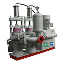 Bơm piston ép kim loại - Công ty TNHH Đại Đồng Tiến Phát