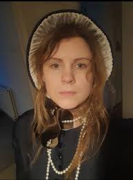 Was trying new hairstyles in an app and didn't realize how much I look like  Virginia lol I may have to be her for Halloween