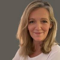 900+ "Downes" profiles