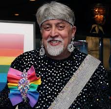 Die erste regenbogenfahne wurde 1978 von dem künstler gilbert baker in san francisco hergestellt, nachdem er den dringenden ruf der nach baker sollen diese farben folgende bedeutung tragen Bedeutung Der Farben Auf Der Regenbogen Flagge Fur Homosexuelle Welt