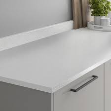 Light grey shaker kitchen white worktops howdens worktops quartz. Howdens 3m X 22mm Square Edge White Sparkle Quartz Effect Worktop Howdens
