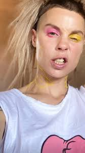 Die Antwoord Please Don T Take Me For A Poes Pin By Maxim Volgin On Die Antwoord Die Antwoord Yolandi Visser Mullet Hairstyle