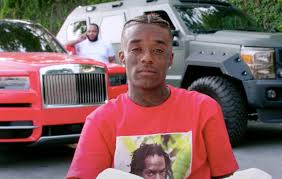 15) that theorizes uzi wants to be part of the 27 club, a list of famous people who have died at the age of 27 including nirvana frontman kurt cobain, singer amy winehouse, musician jimi hendrix and. Lil Uzi I M Not Going To Die At 27 Celebilicious
