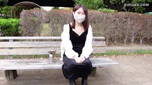 FC2-PPV-4225494  『無』相性っていうかフィーリングが合う男性の相手を探してるみたい、、♡なのでEカップちゃんをマッサージしてあげました！ついでに中出し2回 - ❤️️  X1HUB ❤️️