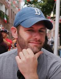 Eric Warm's Instagram, Twitter & Facebook