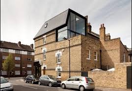 Twistinarchitecture Unwraps Glazed Rooftop Extension Renovation Architecture Architecture Architecture Exterior