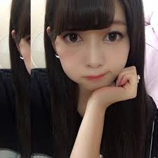 顔の美しさにはバランスがとっても重要 n顔の黄金比に近いほど みんなが美しいと感じる顔になります n中でも顔 の印象を大きく左右する目の位置を整えるだけでも 小顔美人になれちゃうんです n目の位置を下げるメイクやマッサージ方法であなたも黄金比フェイスを