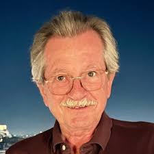 El 3 de junio se cumplieron 100 años del nacimiento de Jerry Goldenberg,  fundador de Dossier, creador del primer programa de en cable en Argentina  de publicidad y opinión, en el Cablevisión