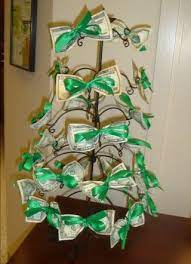 It S In The Details Blog Money Tree Christmas Money Creative Money Gifts Money Trees