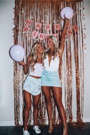 Birthday Party Birthday Photoshoot With Friends Gallery Kmackey Vsco In 2020 Birthday Photoshoot Cute Friend Pictures Friend Photoshoot