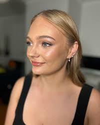 Colour. beauty. brides