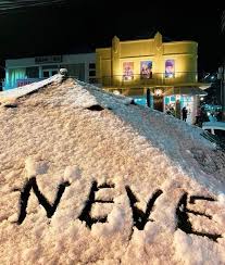 Moradores do município registraram imagens do fenômeno. Zzyghjx3dneitm
