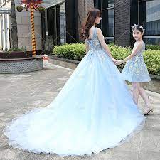 Последние твиты от pecinta mama muda (@pecintamamamuda). Mama Mutter Und Tochter Kleid Kleidung Familie Passenden Mom Madchen Prinzessin Hochzeitskleid Mama Baby Kleidung Maxi Brautjungfer Kleid Daughter Dress Mother And Daughter Dressmatching Mom Aliexpress