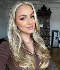 Why is all this 💩 posted