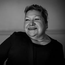 Clare Gray (@ClareMAG1)