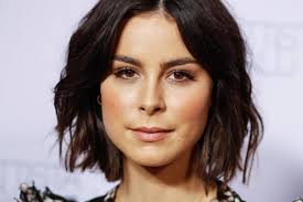 508 likes · 34 talking about this. Lena Meyer Landrut Wegen Frank Elstner Muss Sie Plotzlich Weinen Gala De