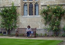 Boasting a strong sense of community and a friendly atmosphere, corpus christi is one of oxford's older and smaller colleges. File Courtyard Of Corpus Christi College Oxford Uk Jpg Wikipedia
