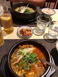 They are very attentive when it comes to clearing plates, changing out your bbq. Spicy Beef Soup Closest And Bulgogi Hot Pot Further Away Picture Of Goong Korean Japanese Restaurant Cairns Tripadvisor