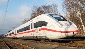 Auf die schiefe bahn geraten/kommen (auf abwege geraten, herunterkommen 2a). Flaggschiff Der Bahn Kommt Nach Ribnitz Damgarten