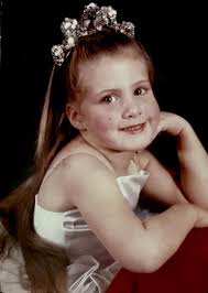 Good day. In 1978 Lee took numerous pictures of lake area businesses. Enjoy  day 5 pics