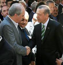 Yeni kabinenin açıklanmasıyla birlikte eski bakanların liste dışı olduğu görülmüştü. Numan Kurtulmus Un Ak Partiye Geciyor Iddaasi Turkiye Gundemine Bomba Gibi Dustu Gundem Edirneolay Com