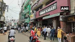 Lockdown में पति की गई नौकरी, अब rohini में van पर biryani . Nokari Kebab Simple Delicious Food Recipes Restaurant Favorite Mister Kabab