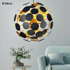 Abat jour noir ont quelques images liés un autre. Une Suspension Avec Un Abat Jour Noir Dore Pour La Maison Etc Shop