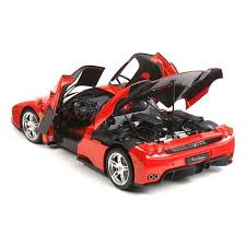 Maquette Voiture Enzo Ferrari Taille Tu With Images Ferrari Car Model Tamiya
