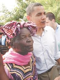 Sarah obama ile barack obama'nın afrika turunda bir araya gelmişlerdi. Fngutyqubdrprm