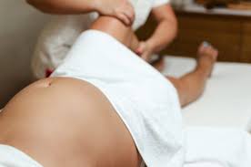 Posso fazer drenagem linfática durante a gestação? - Maternidade DOr