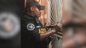 You must pass the state's written bail bonds exam. Bounty Hunters Storm Miami Gardens Home Over 750 Bond Miami Herald