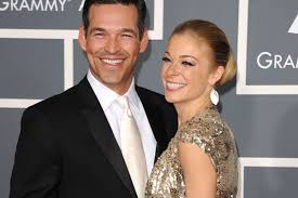 Learn about eddie cibrian's age, height, weight, dating, wife, girlfriend & kids. Leann Rimes Eddie Cibrian Married