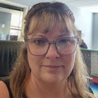 200+ "Retamar" profiles