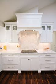 Interesting The Top Cabinet Is The Same Piece As The Bottom Cabinet And Door Kitchen Inspirations Kitchen Design Kitchen Remodel