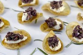 Throw an italian dinner party with authentic cuisine, regional wines and delicious cocktails that will delight your guests. Easy Italian Appetizers Your Guests Will Adore Food Network Canada