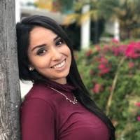 100+ perfiles de «Ana Corona»