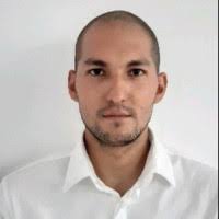 20+ perfiles de «Alberto Madera»