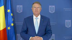 La ce vârstă se pot pensiona. Cum ArÄƒta Klaus Iohannis La Varsta De 17 Ani IatÄƒ Fotografia PostatÄƒ De PreÈ™edintele Romaniei Cu Ocazia Zilei Copilului Buna Ziua Iasi Bzi Ro