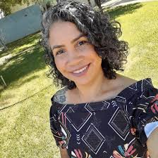 Poeta Sérgio Vaz added a new photo.