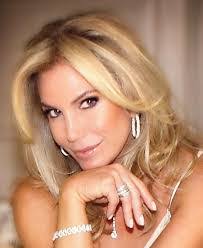 Stacie Reece's Instagram, Twitter & Facebook