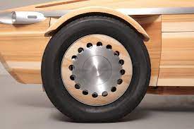 2016年4月12日から17日にかけて イタリア ミラノで開催される ミラノデザインウィーク2016 このデザインの祭典に トヨタ自動車が出展するコンセプトカー setsuna が話題になっています クルマと一緒に過ごす時間や出来事を積み重ね 愛着を持って労わり 手を