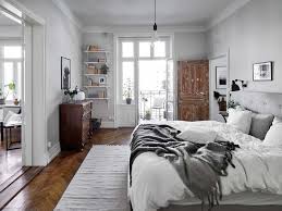 Cozy synonyms, cozy pronunciation, cozy translation, english dictionary definition of cozy. Cosy Bedroom Key Elements To Create A Comfortable Space