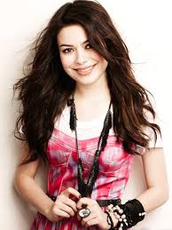 I cant complain but sometimes i still do. Miranda Cosgrove Freund Vermogen Grosse Tattoo Herkunft 2021 Taddlr