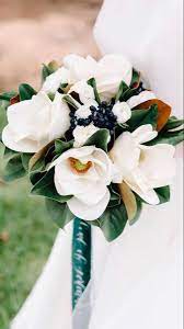 Fresh Magnolia Leaf Filler Tips Magnolia Swag Whole Blossoms Magnolia Leaves Flower Delivery Wholesale Flowers