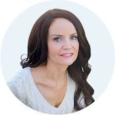 Melissa Stefanski's Instagram, Twitter & Facebook