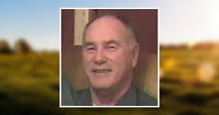 Lona Wood's Instagram, Twitter & Facebook